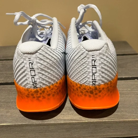 Nike Court Women’s Air Zoom Vapor 11 Electric Sz 11 NWOB - Picture 4 of 6